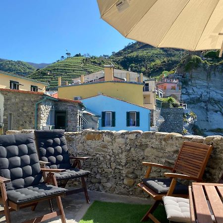 La Marina Tower Apartment With Private Sea View Terrace Vernazza Exterior photo