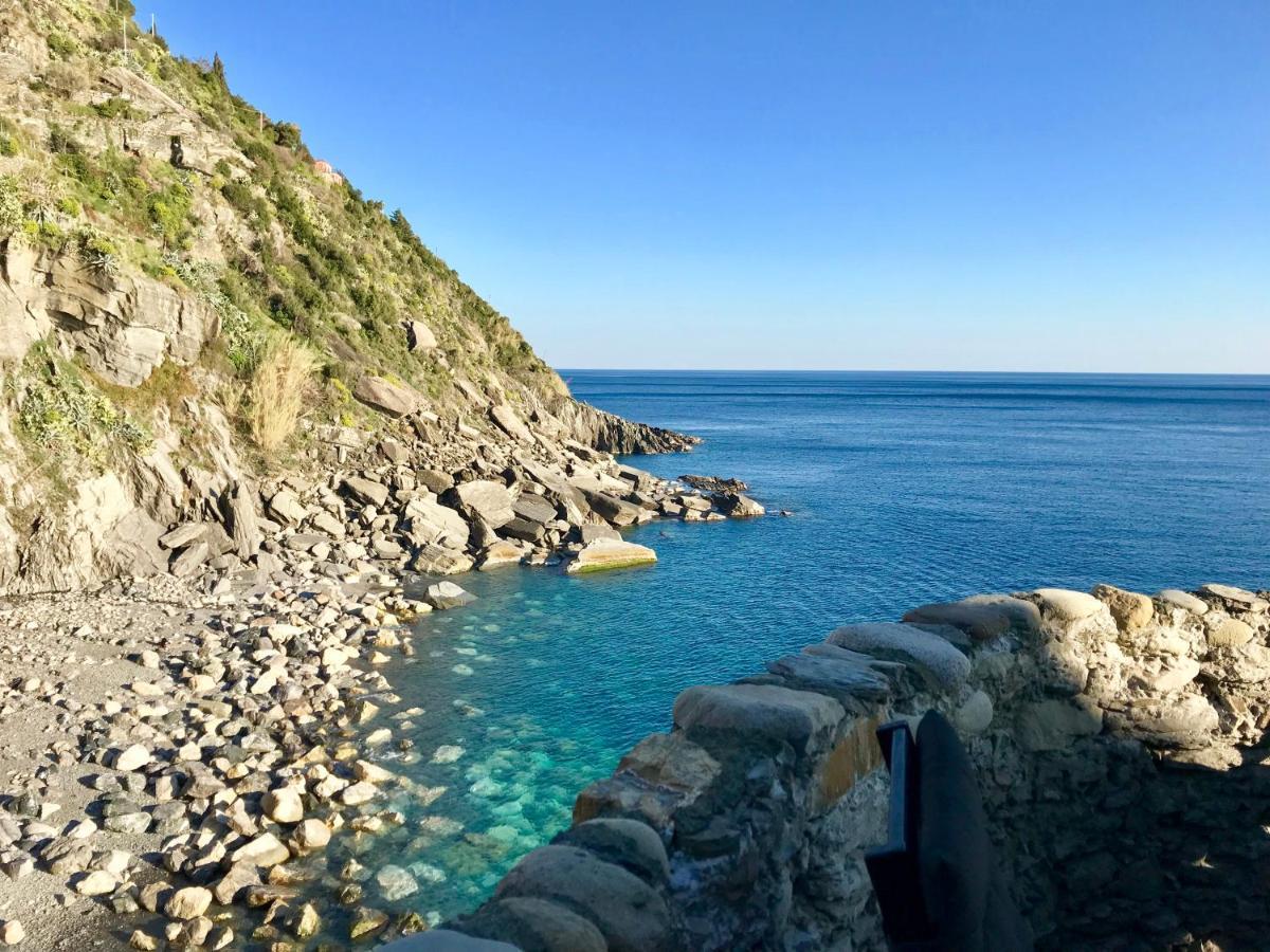 La Marina Tower Apartment With Private Sea View Terrace Vernazza Exterior photo