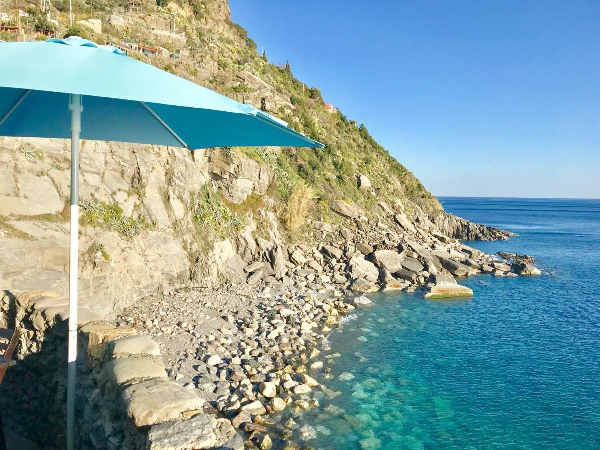 La Marina Tower Apartment With Private Sea View Terrace Vernazza Exterior photo